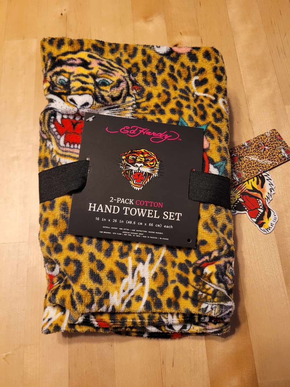 Ed Hardy Leopard Tiger Print Hand Towel Set - Yellow